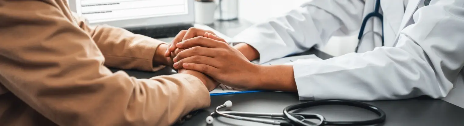 MAX H CARE doctor home visit for a senior patient in Chennai
